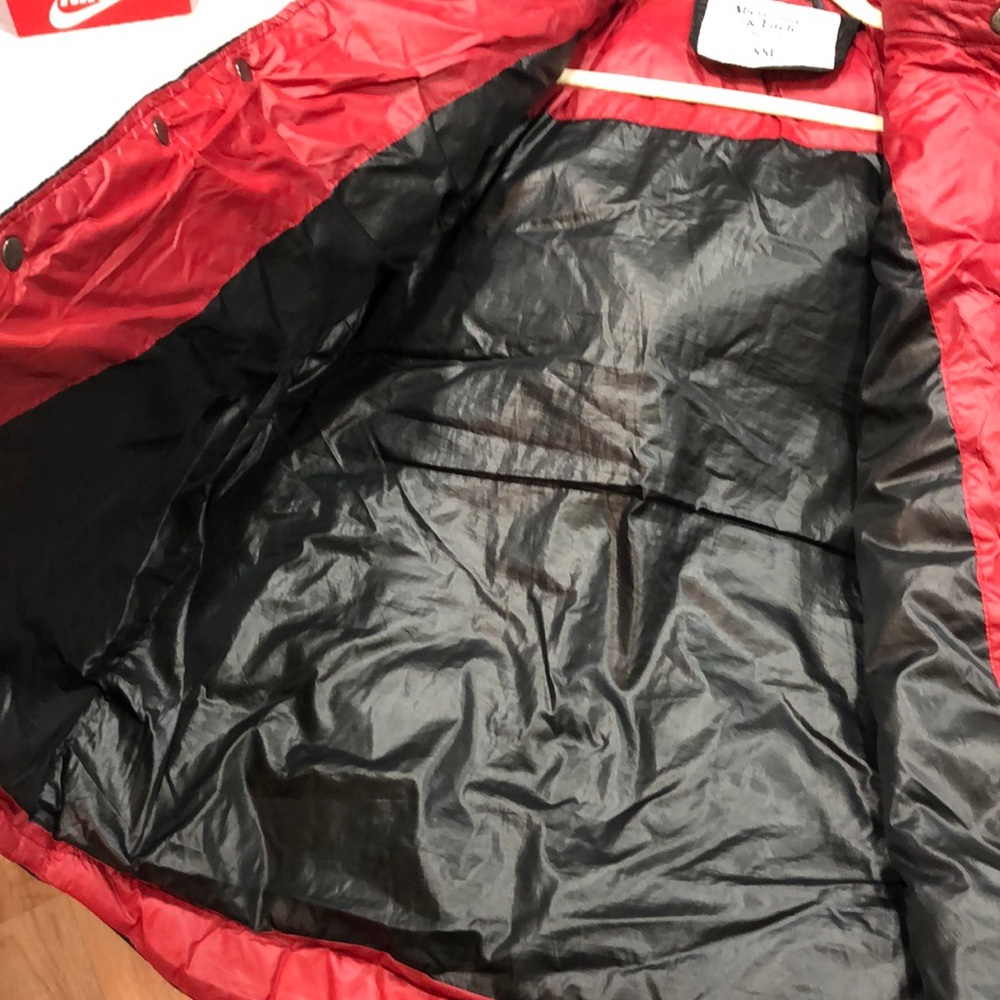 Abercrombie & Fitch Down Jacket - image 7